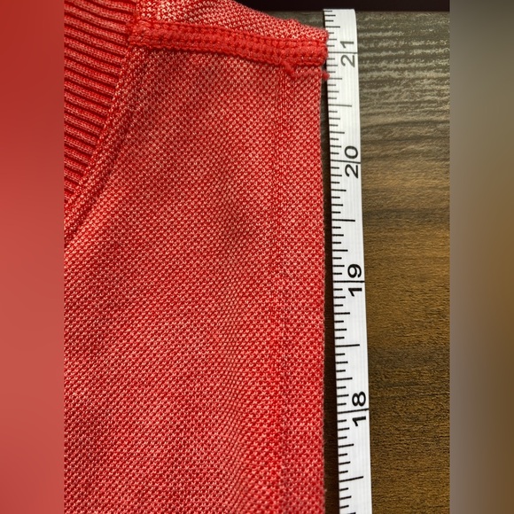 aerie OFFLINE Red Graphic Crop Tank - Picture 6 of 7